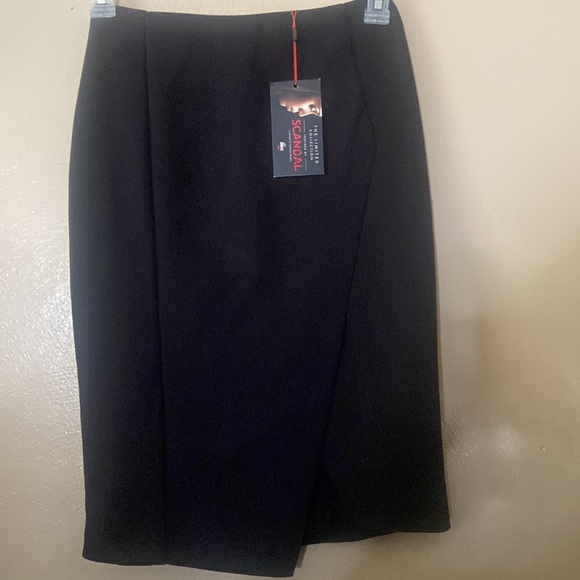 Scandal the limited collection skirt - Picture 9 of 15